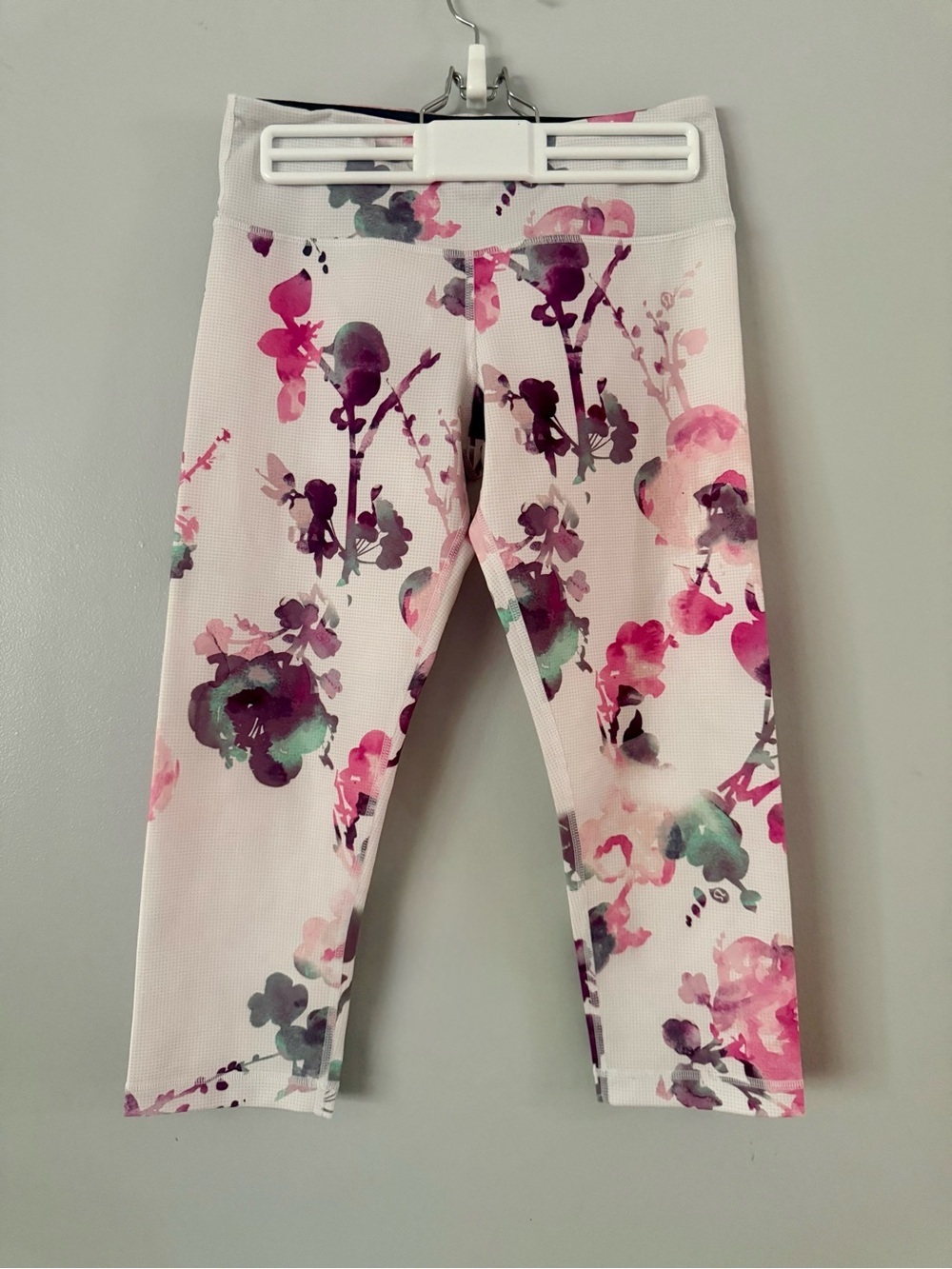 Lululemon Wunder Under Crop 21" Blurred Blossom Floral Leggings Size 6